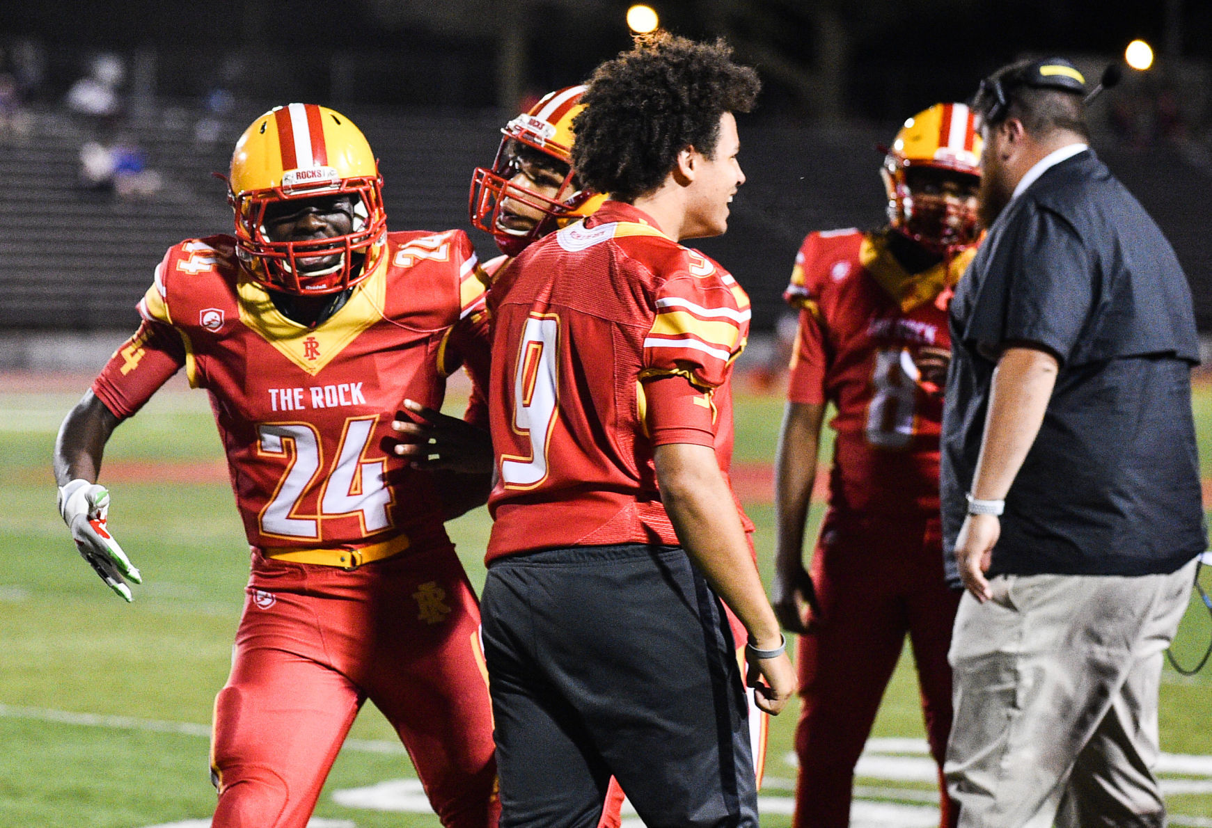 090619-mda-spt-rocky-football-059a.jpg